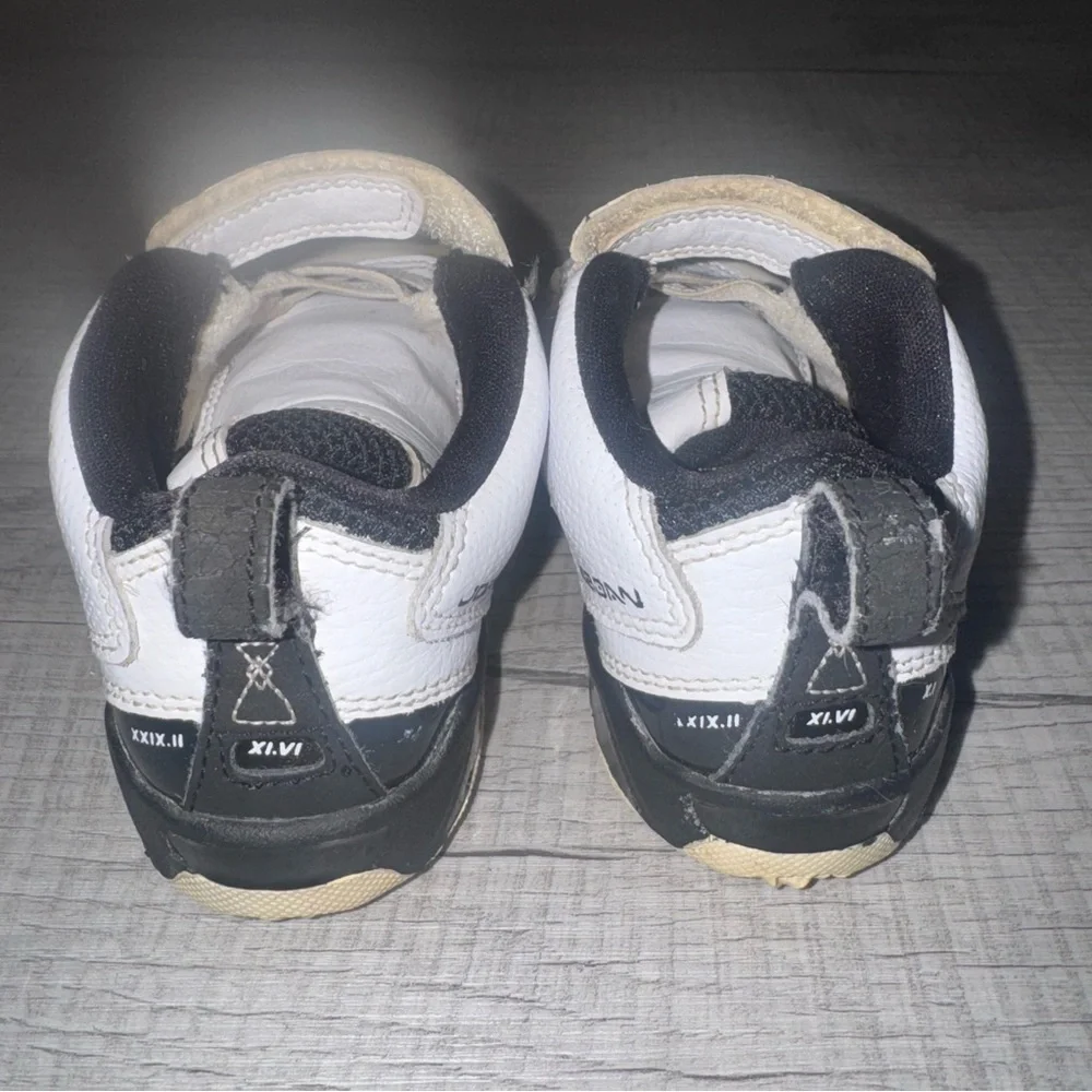 Children’s Air Jordan White Shoes- Size 8C (Baby Shoes)